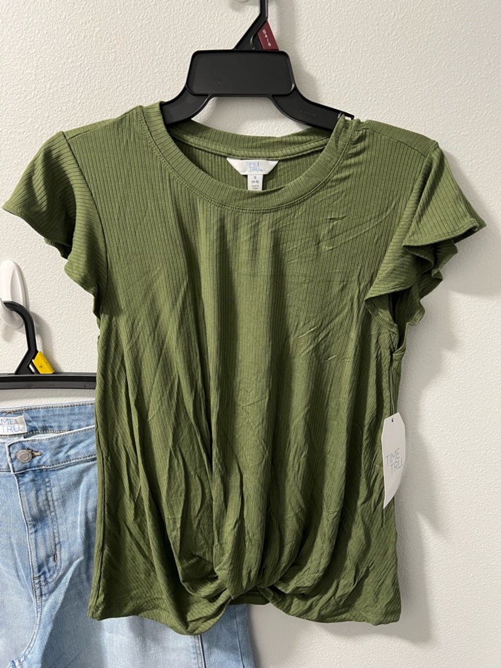 Time and Tru Olive Rib-Knit Twist-Front Short Sleeve Top